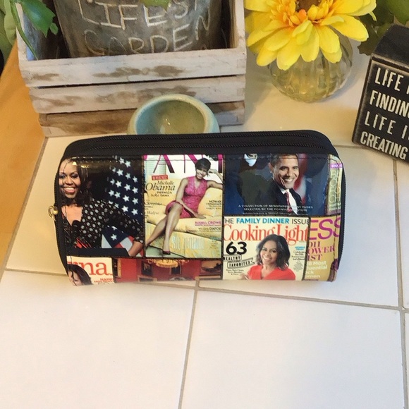 Michelle Obama Mag Cover Wallet NWOT (#8) - Picture 2 of 6